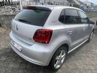 Gebraucht VW Polo Edition 86 PS (63 kW) 2013 Reflexsilber metallic Kleinwagen