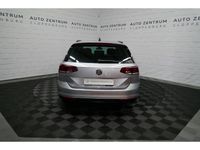 Gebraucht VW Passat Business 150 PS (110 kW) 2022 Silber Kombi