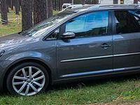 Gebraucht VW Touran Highline 170 PS (125 kW) 2012 Grau Van / Kleinbus