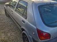 Gebraucht Ford Fiesta 60 PS (44 kW) 2002 Grau Kleinwagen