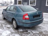 Gebraucht Skoda Octavia Ambiente 102 PS (75 kW) 2005 Islandgruen metallic Limousine