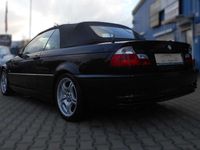 Gebraucht BMW 325 192 PS (141 kW) 2002 Schwarz Cabrio