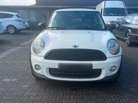 Gebraucht Mini Cooper 75 PS (55 kW) 2011 Weiß Kleinwagen