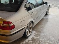 Gebraucht BMW 330 184 PS (135 kW) 2002 Silber Limousine