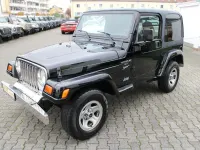 Gebraucht Jeep Wrangler Sport 169 PS (124 kW) 2000 Schwarz (metallic) SUV