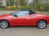 Gebraucht Alfa Romeo Spider 226 PS (166 kW) 2005 Rot Cabrio