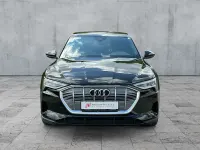 Gebraucht Audi e-tron S-Line 300 kW (408 PS) 2022 Mythosschwarz metallic SUV