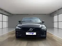 Gebraucht Volvo S60 Ultimate 250 PS (183 kW) 2023 Onyx black / metallic Limousine