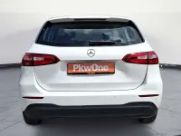 Gebraucht Mercedes B180 136 PS (100 kW) 2022 Weiß Kleinwagen