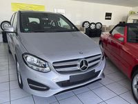 Gebraucht Mercedes B180 122 PS (89 kW) 2017 Silber Van / Kleinbus