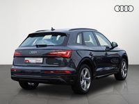 Gebraucht Audi Q5 Advanced Plus 204 PS (150 kW) 2022 Manhattangrau metallic SUV