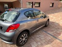 gebraucht Peugeot 207 Tendance 75