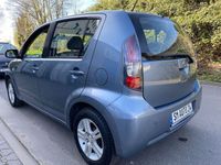 gebraucht Daihatsu Sirion 1.3 Benzin 5 Türen Klima TÜV 03/2026