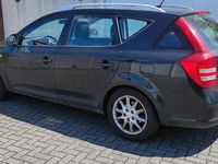 Gebraucht Kia Ceed 126 PS (92 kW) 2008 Schwarz Kleinwagen