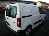 Gebraucht Citroën Berlingo 90 PS (66 kW) 2011 Weiß Van / Kleinbus
