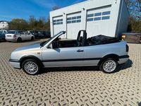 Second-hand VW Golf 90 CP (66 kW) 1994 Argintiu Cabrio