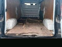 Gebraucht Opel Vivaro 101 PS (74 kW) 2003 Weiß Van / Kleinbus