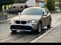 Gebraucht BMW X1 177 PS (130 kW) 2011 Grau SUV
