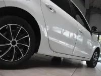Gebraucht Renault Scénic III LIMITED 132 PS (97 kW) 2015 Weiß metallic