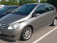 Gebraucht Mercedes B200 140 PS (102 kW) 2008 Grau Van / Kleinbus