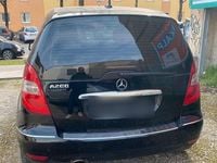 Gebraucht Mercedes A200 Elegance 136 PS (100 kW) 2011 Schwarz Van / Kleinbus