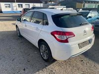 Gebraucht Citroën C4 SELECTION 92 PS (67 kW) 2013 Weiß Limousine