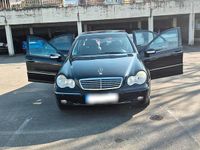 Gebraucht Mercedes C240 170 PS (125 kW) 2003 Schwarz Limousine