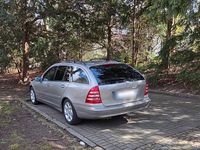 Gebraucht Mercedes C220 Elegance 150 PS (110 kW) 2007 Silber Kombi