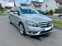 Gebraucht Mercedes B200 153 PS (112 kW) 2012 Silber Kleinwagen
