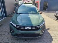 Neu Dacia Jogger Extreme 101 PS (74 kW) 2026 Grün Van / Kleinbus
