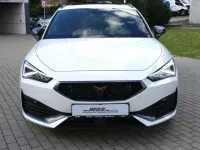 Używany Cupra Leon VZ 310 KM (228 kW) 2022 Biały Kombi