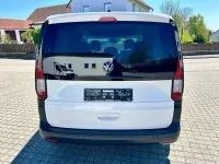 Gebraucht VW Caddy Basis 114 PS (83 kW) 2022 Candyweiß Van / Kleinbus