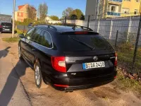 Gebraucht Skoda Superb 140 PS (102 kW) 2015 Schwarz Kombi