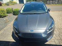 Gebraucht Ford Focus Titanium 125 PS (91 kW) 2014 Schwarz Kombi