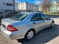 Gebraucht Mercedes C180 143 PS (105 kW) 2005 Grau Limousine