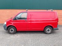 Gebraucht VW Transporter 102 PS (75 kW) 2009 Rot Van