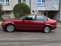 Gebraucht BMW 318 118 PS (86 kW) 1998 Rot Limousine