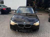Gebraucht BMW 114 102 PS (75 kW) 2013 Schwarz Kleinwagen