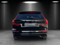 Gebraucht Volvo XC60 Plus 250 PS (183 kW) 2022 Schwarz SUV