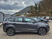 Gebraucht Ford Kuga ST-Line 150 PS (110 kW) 2018 Grau SUV