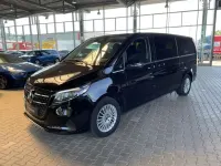 Gebraucht Mercedes V300 Avantgarde 237 PS (174 kW) 2025 Obsidianschwarz metallic Van / Kleinbus