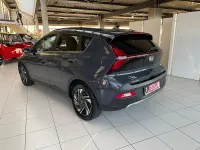 Gebraucht Hyundai Bayon Trend 101 PS (74 kW) 2023 Grau SUV