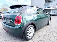 Gebraucht Mini ONE 102 PS (75 kW) 2017 Grün Kleinwagen