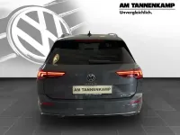 Gebraucht VW Golf VIII Style 150 PS (110 kW) 2024 Delfingrau Kombi