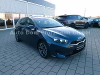 Gebraucht Kia Ceed Spirit 140 PS (102 kW) 2024 Grau Kleinwagen