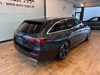 Second-hand Mercedes E300 Avantgarde 313 CP (230 kW) 2025 Gri Break