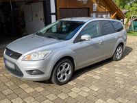 Gebraucht Ford Focus 109 PS (80 kW) 2011 Silber Kombi