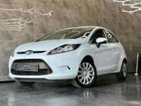 Gebraucht Ford Fiesta Trend 97 PS (71 kW) 2010 Weiß Limousine