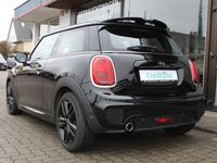Gebraucht Mini Cooper 136 PS (100 kW) 2019 Schwarz Kleinwagen