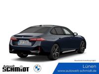 Gebraucht BMW 550e M Sport 489 PS (359 kW) 2024 M carbonschwarz metallic